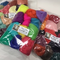 DHG Wool Tops Sampler 9 Selected Colours 19 micron