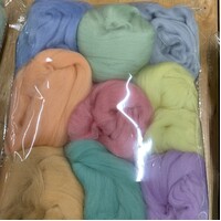 DHG Wool Tops Sampler 9 Selected Colours PASTELS 19 micron
