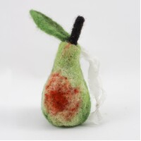 DHG Needle Felting Kit - Pear