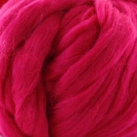 27 Micron Polish Merino Wool Tops - Fuchsia