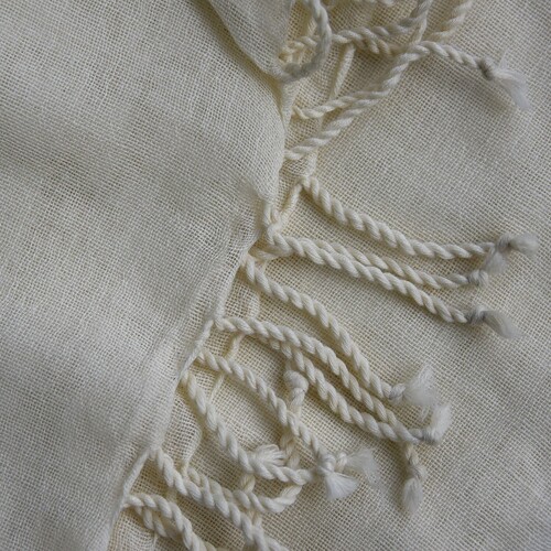 Plain Weave Wool Scarf 70 X 200cm - with twisted fringe [QTY: 1]