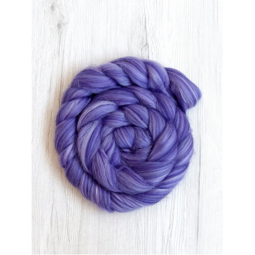 Gillyflower Blended Wool Rovings (Size: 50gm)