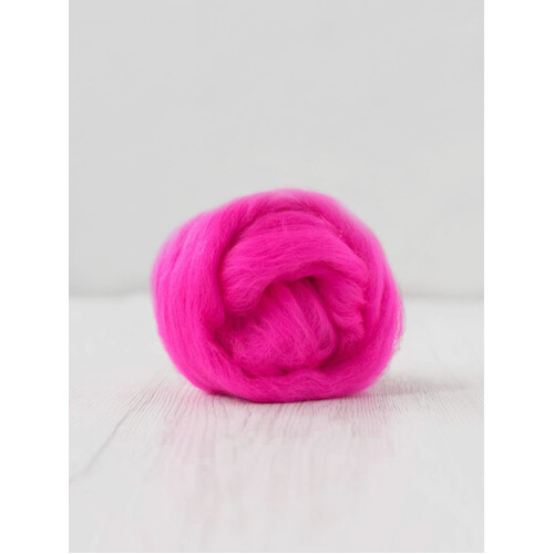 DHG 19 micron Wool Tops SHOCKING [SIZE: 50gms]