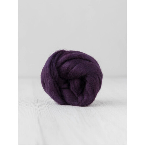 DHG 19 micron Wool Tops BLACKBERRY [SIZE: 50gms]