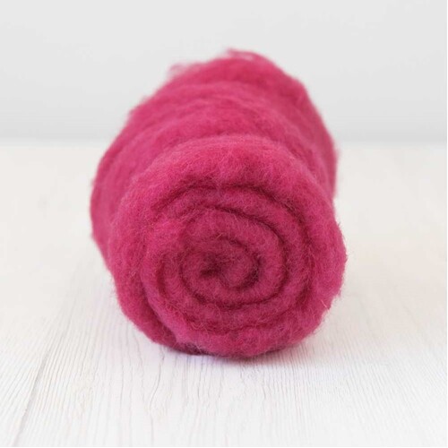 DHG 28 micron Carded Wool Batts RASPBERRY [SIZE: 50gm]